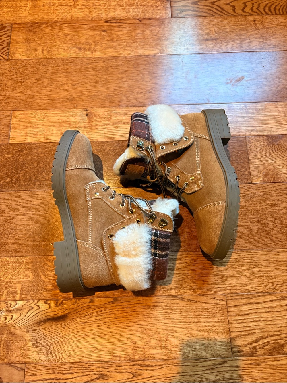 Cloud Nine Sheepskin Ladies Peyton Boots